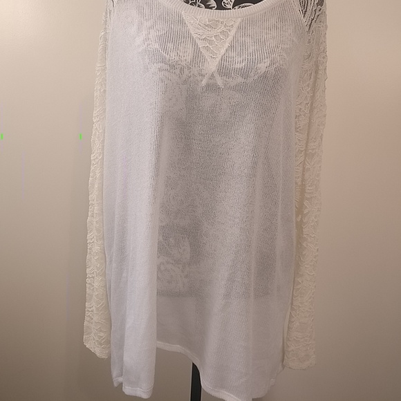 Sweater - Picture 2 of 7